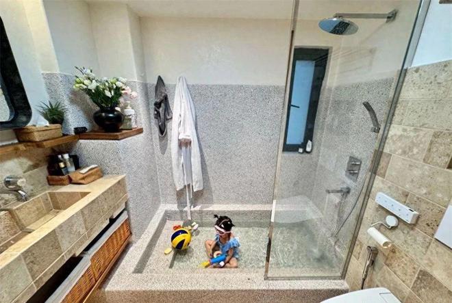 砌浴池”火了!孩子玩得欢还能泡澡乐趣满满ag真人平台第一游戏重庆一户人家的“砖(图3) 砌浴池”火了!孩子玩得欢还能泡澡乐趣满满ag真人平台第一游戏重庆一户人家的“砖(图3)