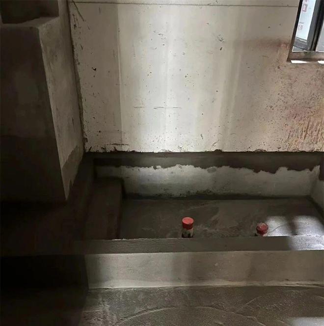 砌浴池”火了!孩子玩得欢还能泡澡乐趣满满ag真人平台第一游戏重庆一户人家的“砖(图8) 砌浴池”火了!孩子玩得欢还能泡澡乐趣满满ag真人平台第一游戏重庆一户人家的“砖(图8)